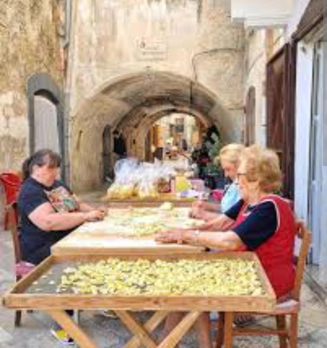 Maison De Perles Bari Bagian luar foto